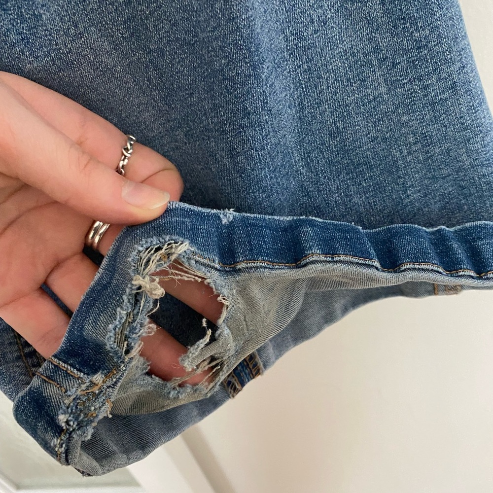 Low Rise Flare Jeans - Picture 6 of 6